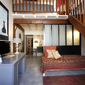 Apartment Nostradamus Saint-Remy-de-Provence